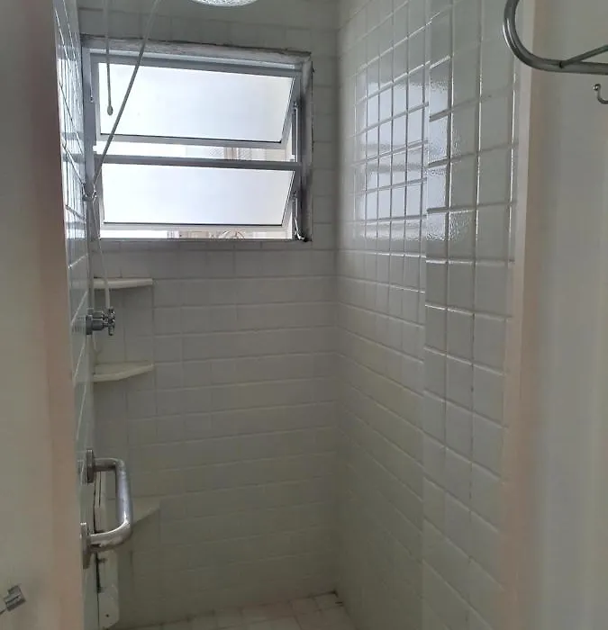 Pitangueiras 1 quarto c/garagem-1